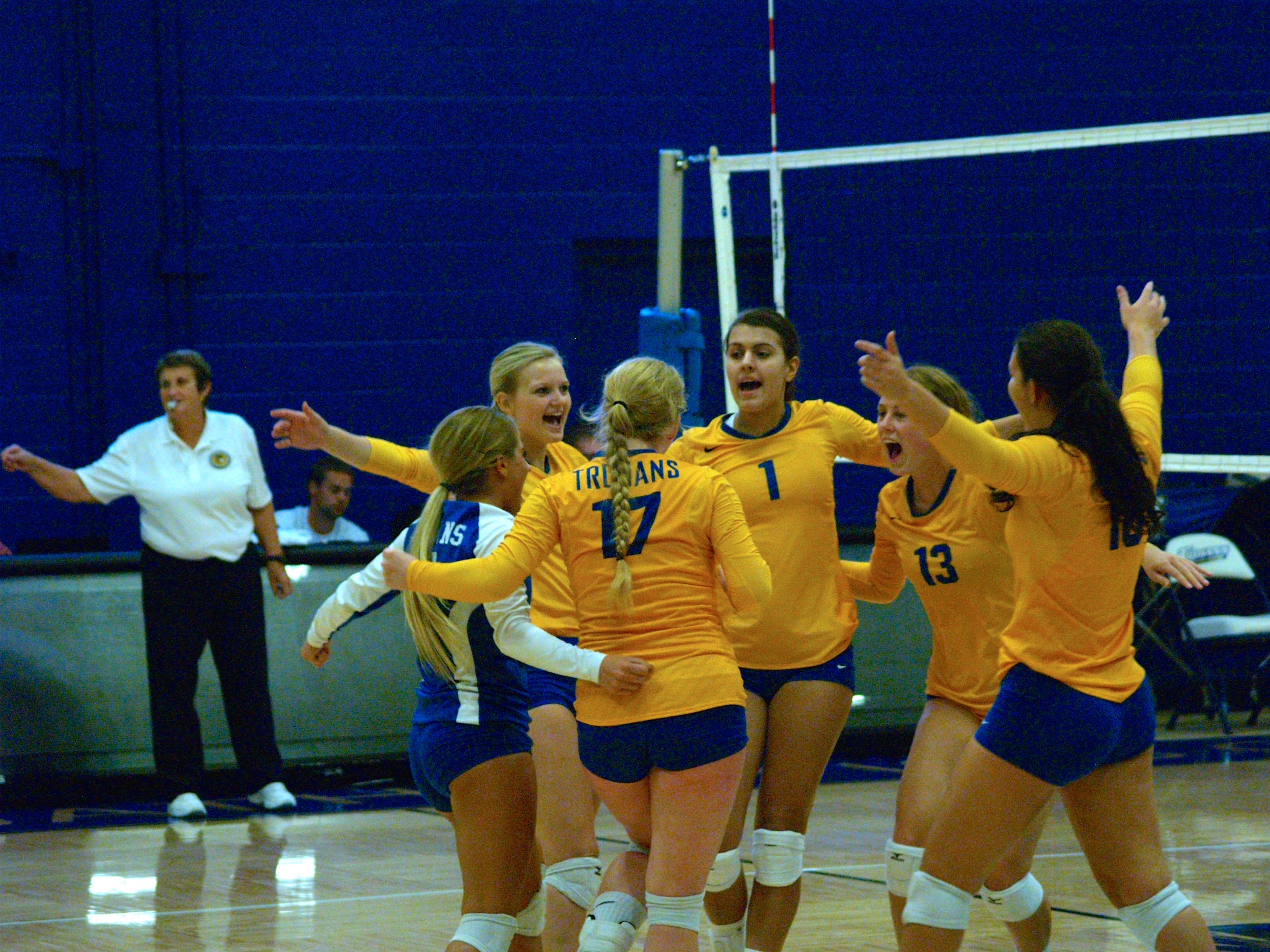 DSU Volleyball