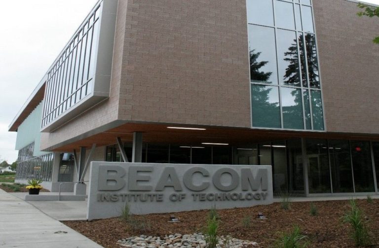 Beacom